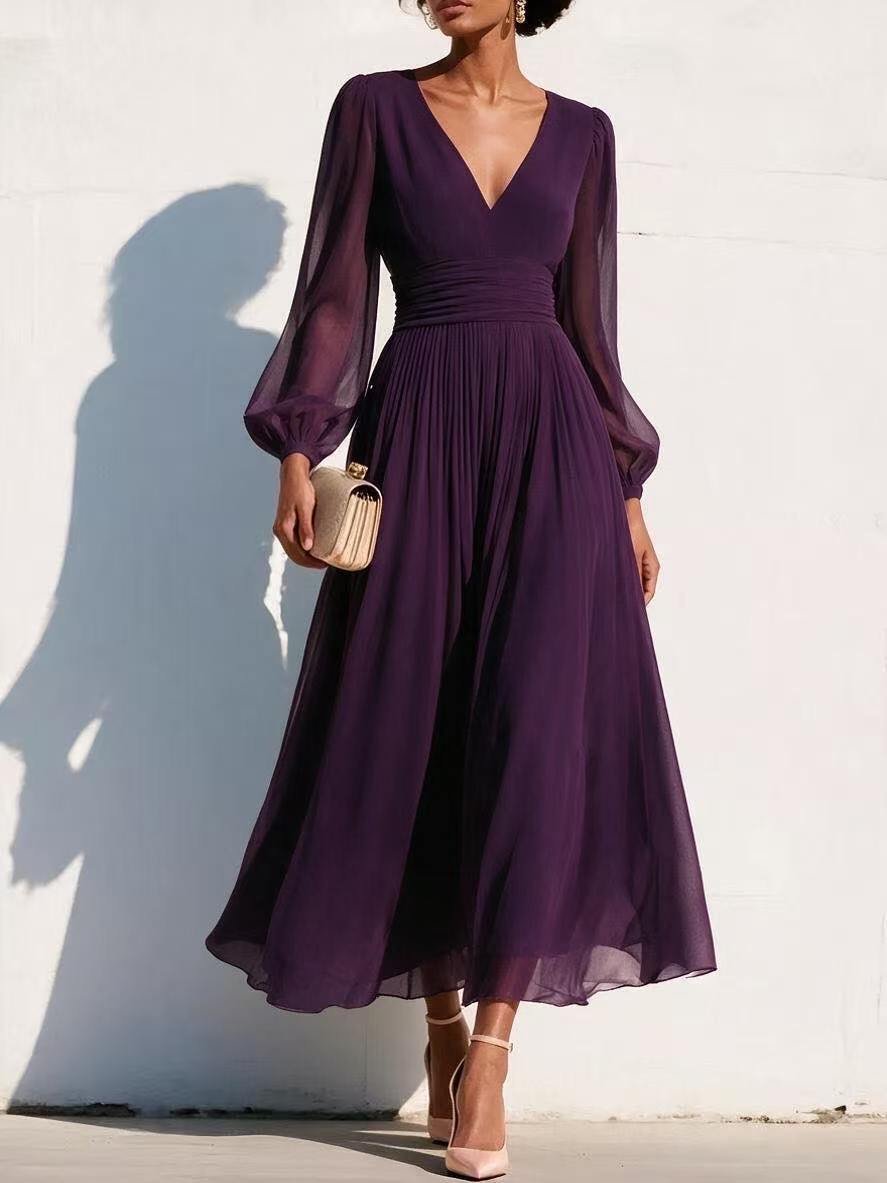Fitted-waist Figure-flattering Pleated Dress