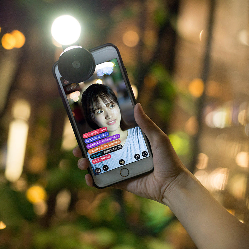 The new external generic mobile phone camera lens wide-angle colorful lights on the beauty of selfies