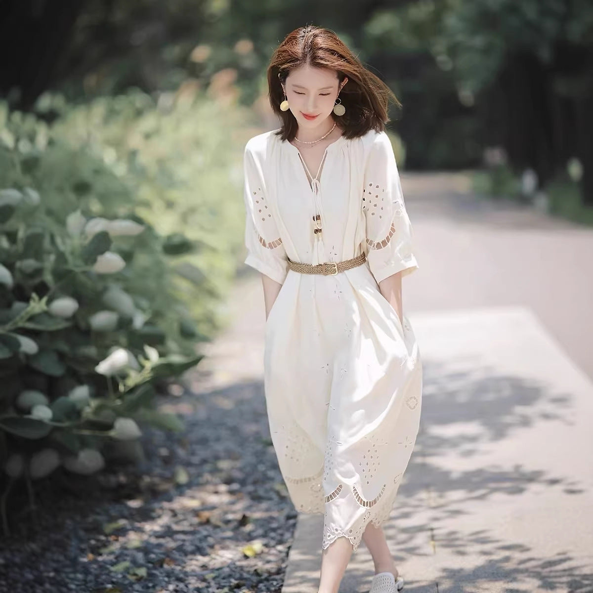 Skirt Ethnic Controversy Bohemian Long French-style Hollow-out V-neck Dress