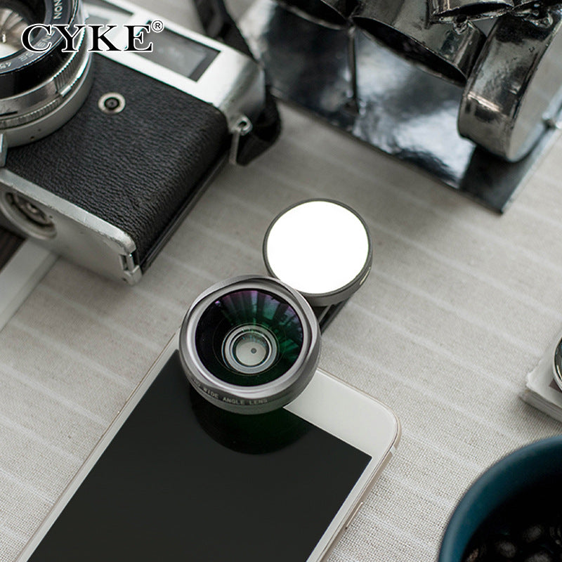 The new external generic mobile phone camera lens wide-angle colorful lights on the beauty of selfies