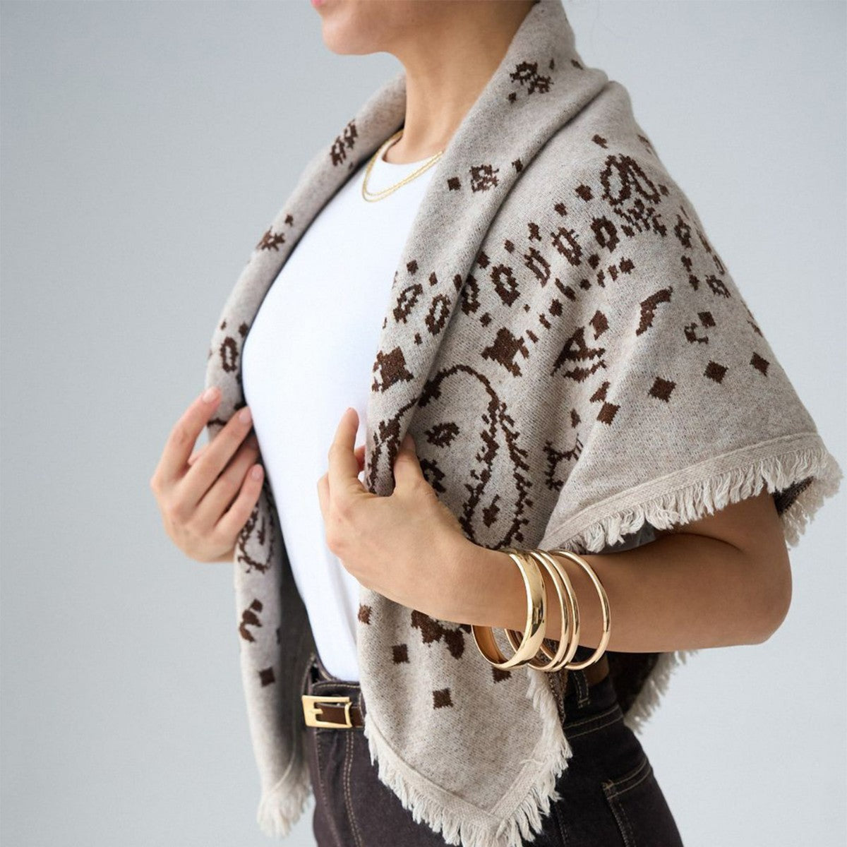 Fashionable Versatile And Elegant Square Scarf