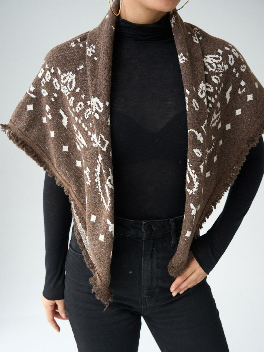 Fashionable Versatile And Elegant Square Scarf