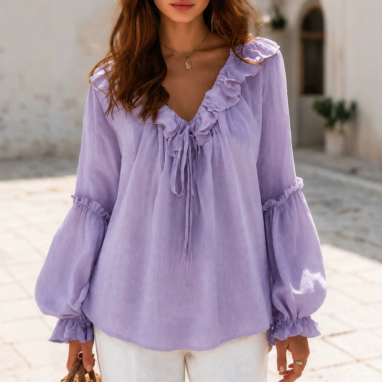 Retro Ruffled V-neck Top With Loose Figure-flattering Lantern Sleeves