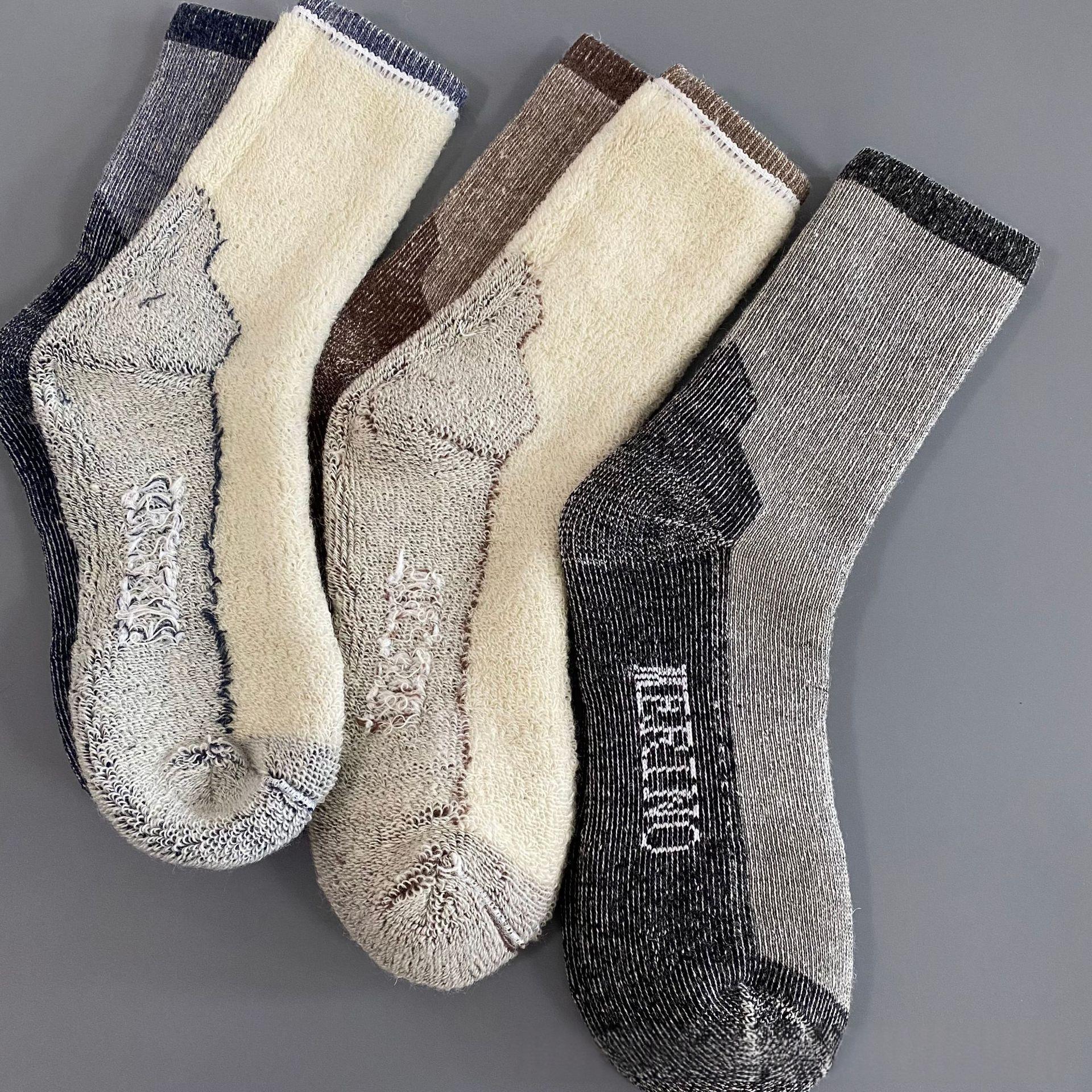 Wool Outdoor Hiking And Mountaineering Thickened Warm Ski Socks For Fall And Winter