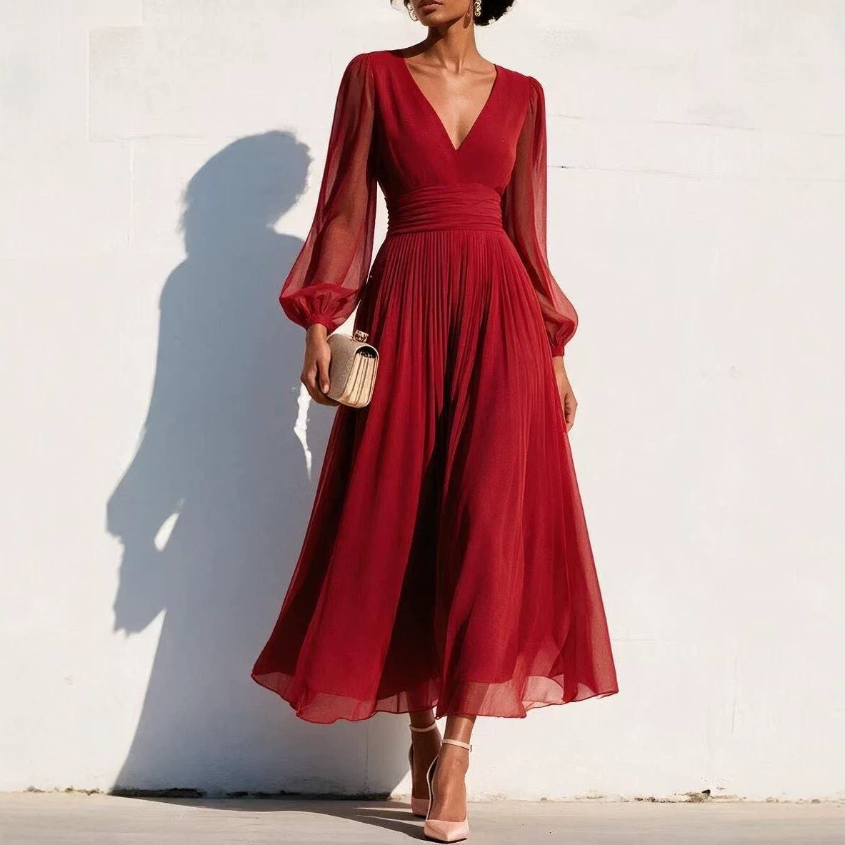 Fitted-waist Figure-flattering Pleated Dress